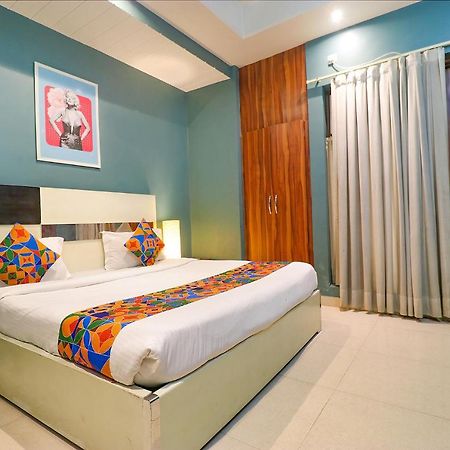 Fabhotel Church House Rohini Delhi  Dış mekan fotoğraf