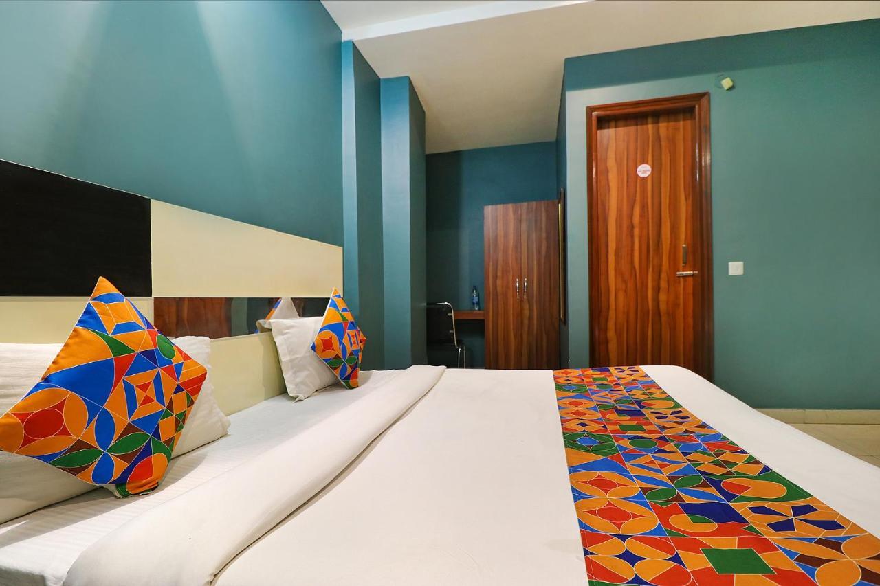 Fabhotel Church House Rohini Delhi  Dış mekan fotoğraf